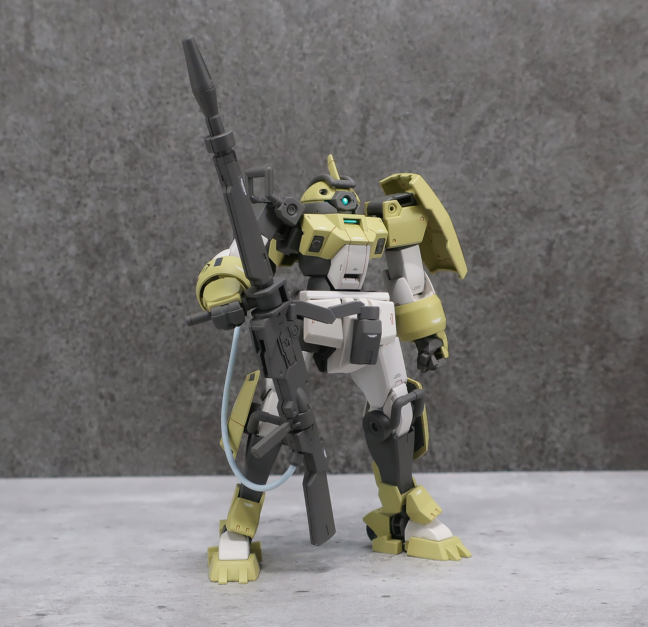 HG 1/144 デミトレーナー （チュチュ専用機）