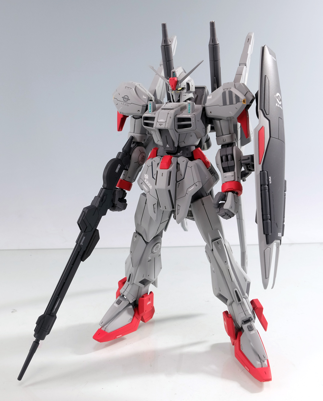 ガンダムMk3RE/100 ガンダムMk-Ⅲ  改修全塗装完成品