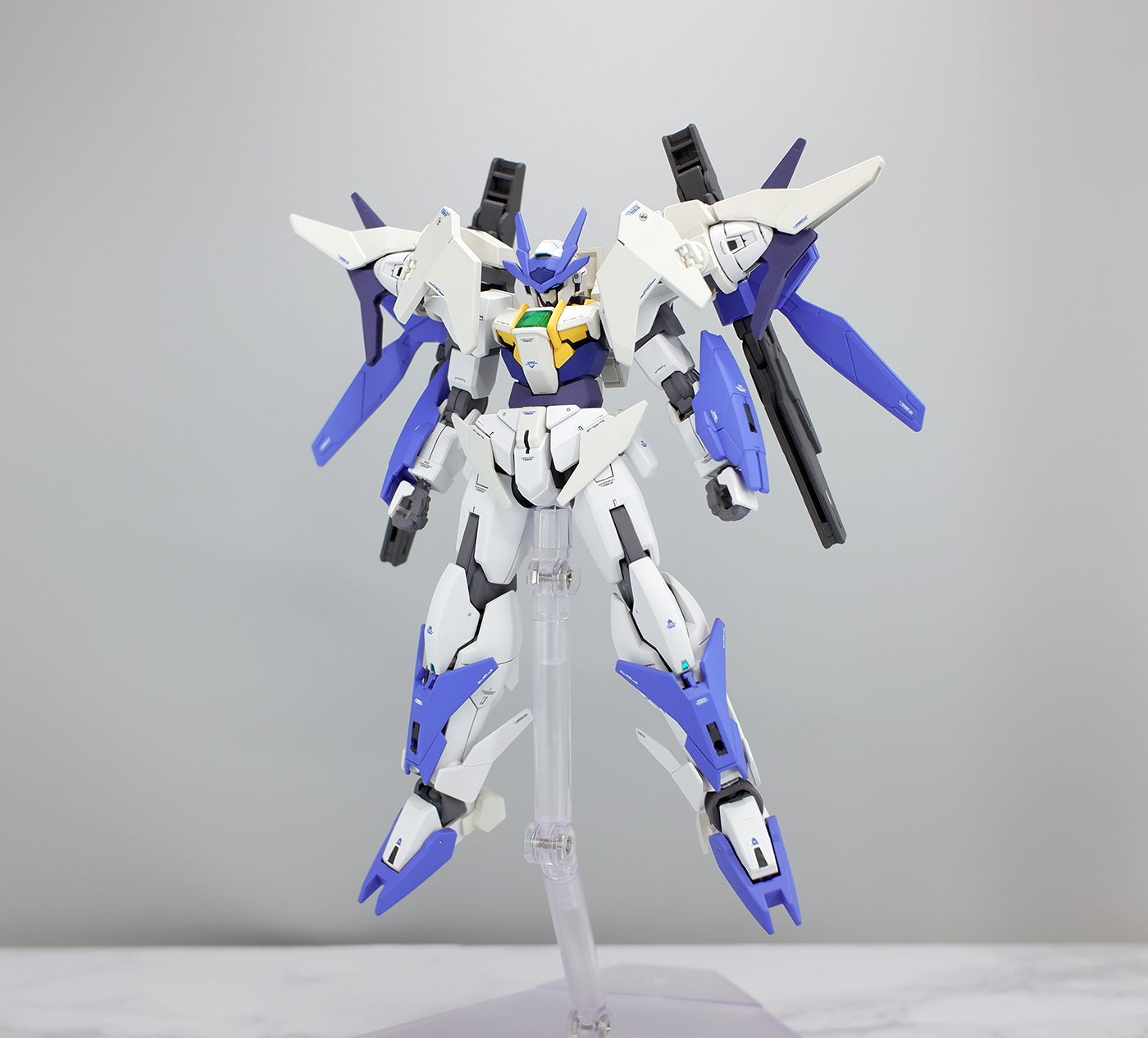 人気の HG ガンダムダブルオースカイメビウス 完成品 ロボット