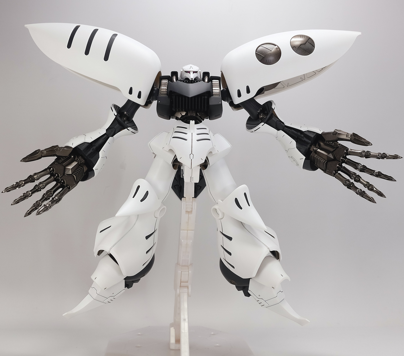 ガンプラ完成品】MG 1/100 キュベレイダムド - おもちゃ